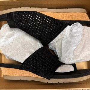 Earth Origins Black Suede Women's Mules